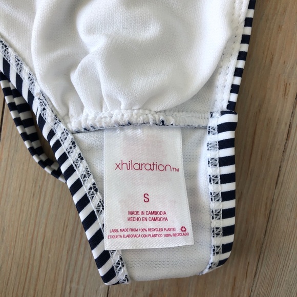 NWOT striped bikini top - Picture 2 of 2